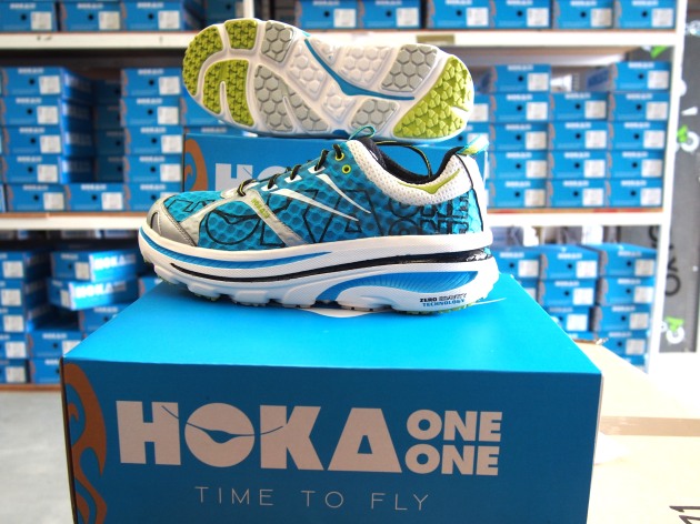 The new Bondi 2 is so HOT Hoka had to make it super-breathable. Feel the cooling breeze rush across your feet in this baby...